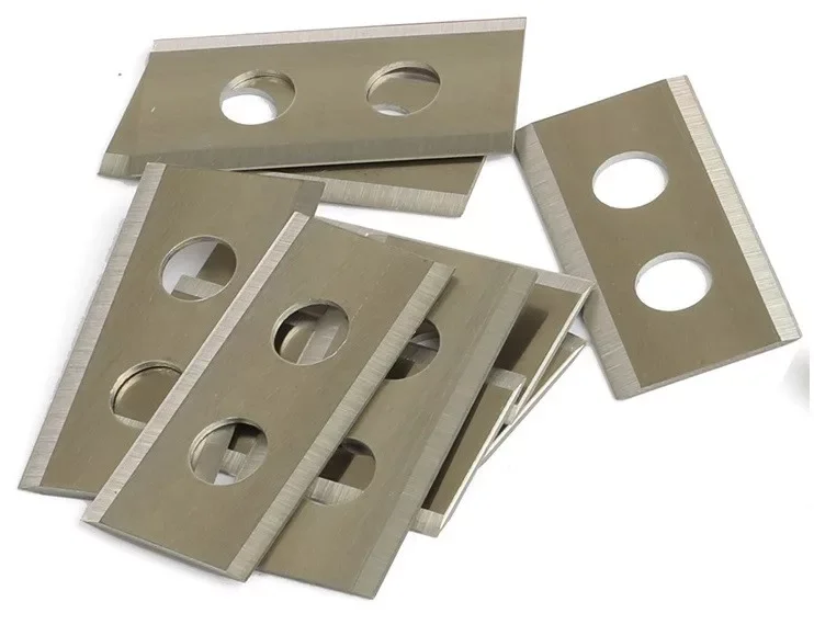 Riwall tartalék kés készlet – 10 db RRM 600 / 800 / 1000 robotfűnyírókhoz Árcsökkenés